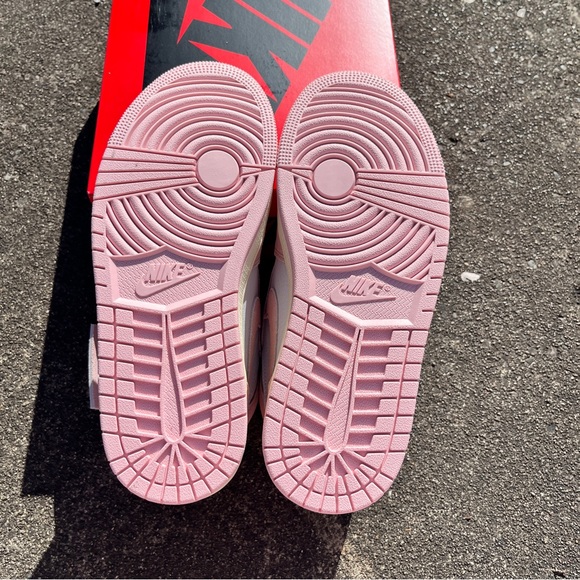 Women’s Nike Air Jordan 1 High Washed Pink Size 9W New In Box - Picture 5 of 7